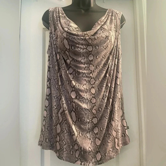 Michael Kors Sleeveless Blouse - Picture 1 of 8
